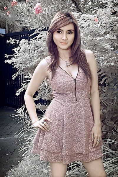 anita hara hot