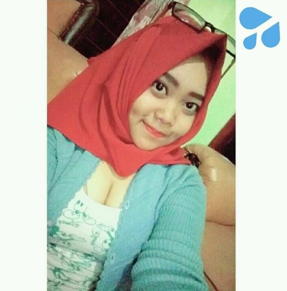 yang kelihatan tete
