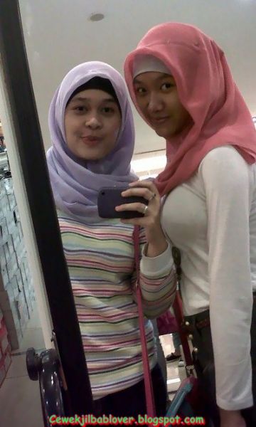 cewek jilbab telanjang bulat