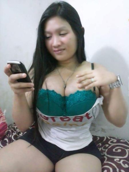 meki janda ngangkang