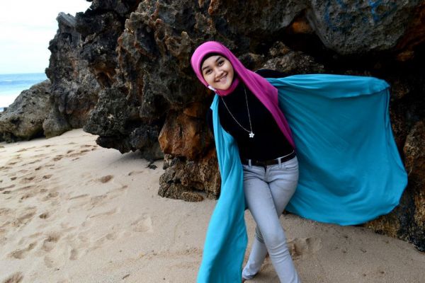 jilbab tembus pandang