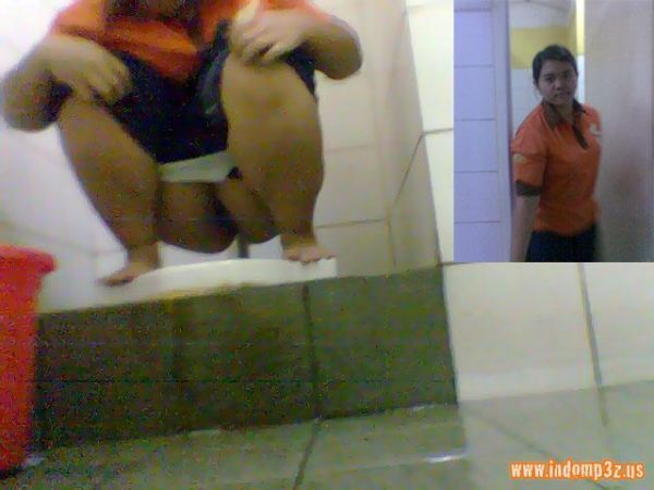 kamera tersembunyi di salon
