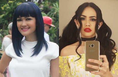 kartika putri di pegang payudara