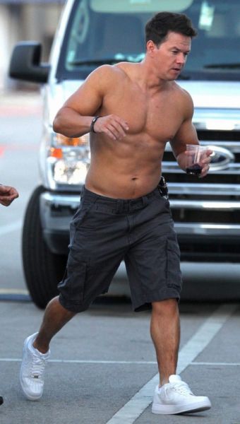 mark wahlberg full frontal
