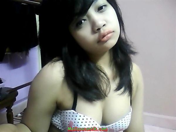 memek putih mulus