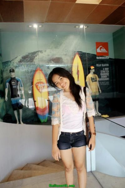 cewek imut mulus