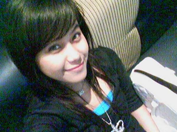 cewek imut