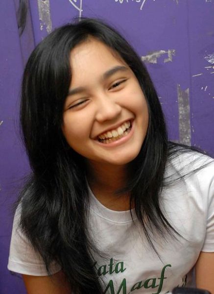syahrini bugil