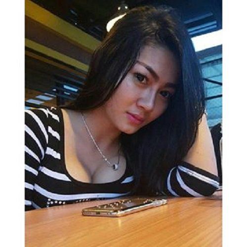 memek artis ngentot