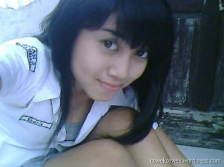 cewek cantik
