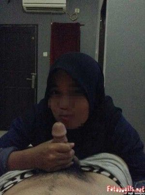 cewek nungging