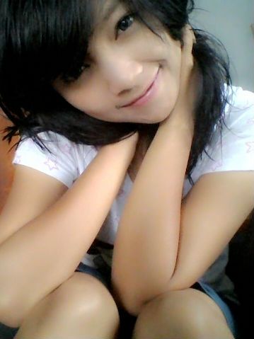 gadis putih mulus