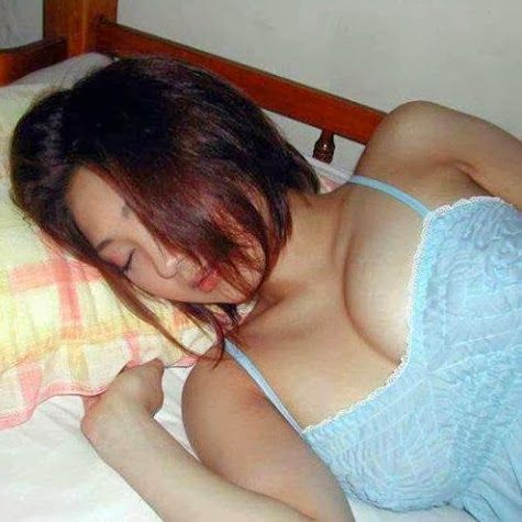 burung paruh merah