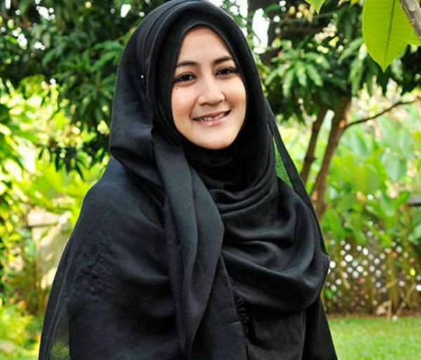 pipik dian irawati dan jefri