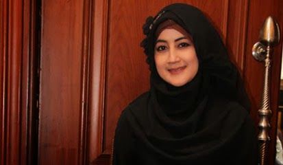 ber jilbab pipik dian irawati sebelum