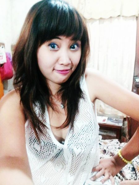 wanita cantik bugil