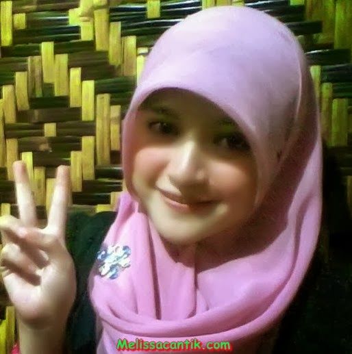 nungging paha bugil