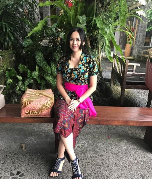 tari tradisional bali