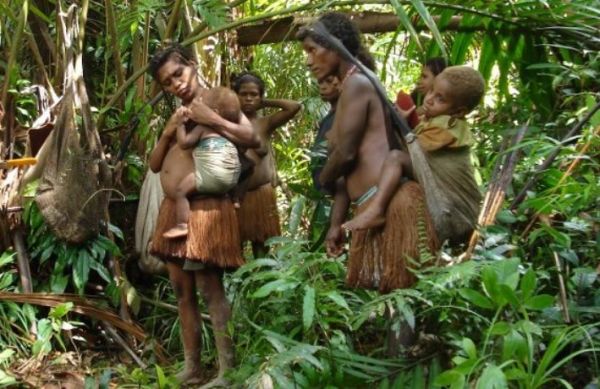 makanan suku asmat