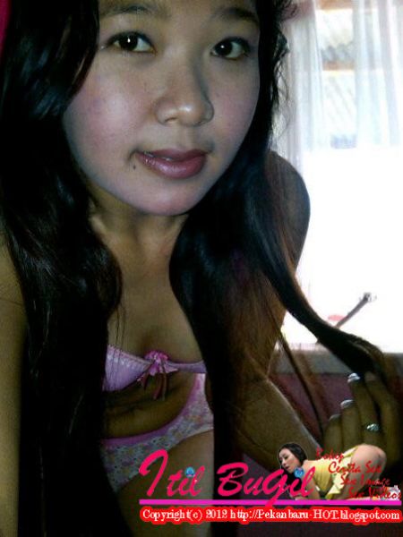 bahenol montok bugil