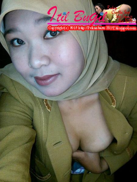 jilbab bugil