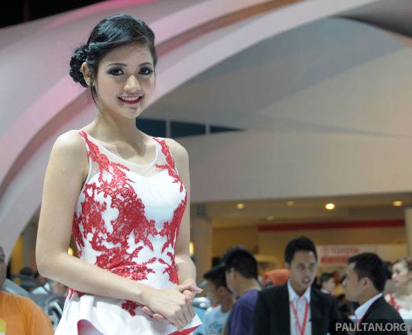 gambar lucu wanita gemuk
