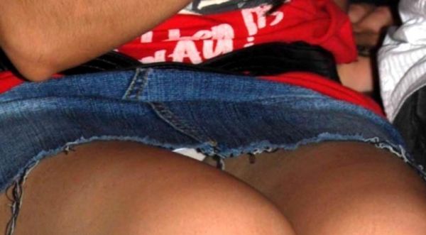 ngintip celana dalam spg