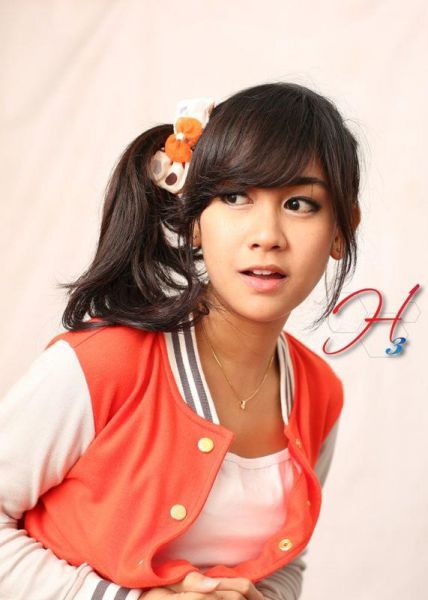 anisa cherry belle