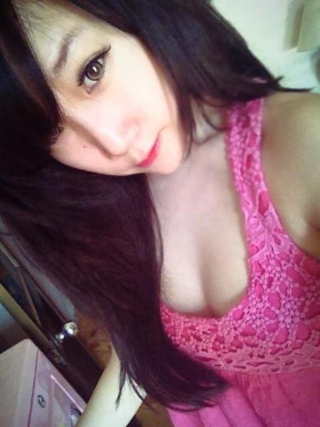 wanita telanjang bulat