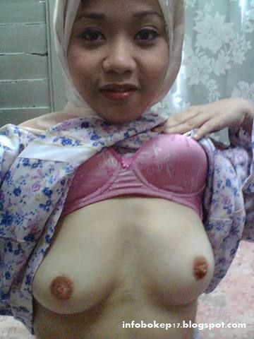 smp narsis pamer memek