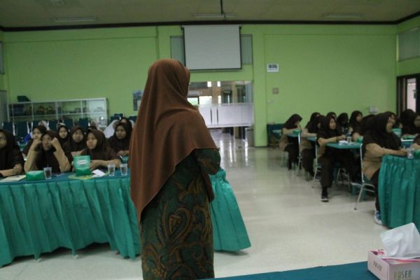 pesantren assidiqiyah