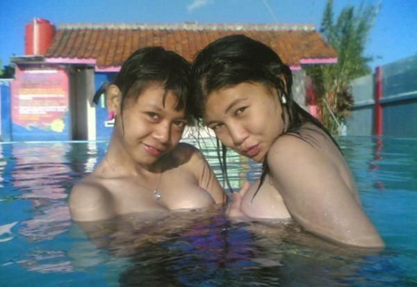 lihat photo telanjang wanita india