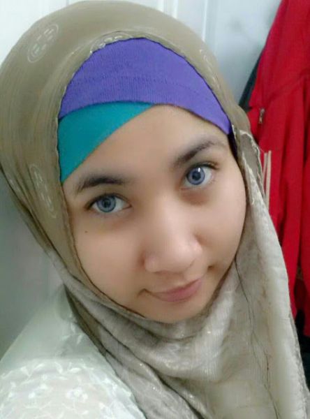 gambar wanita ber jilbab