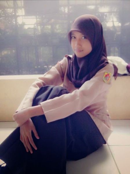 cewek jilbab nakal