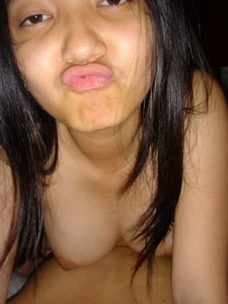 chika bandung mandi