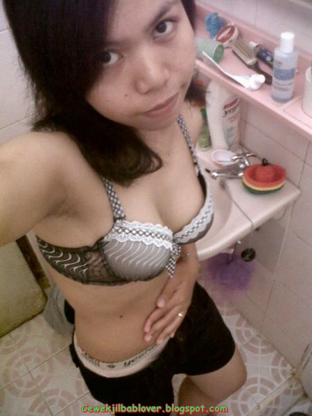 hijab bugil