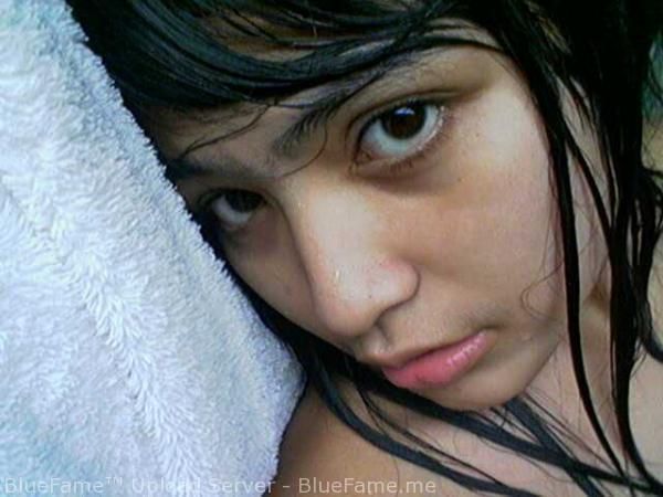 gambar celana dalam abg lepas
