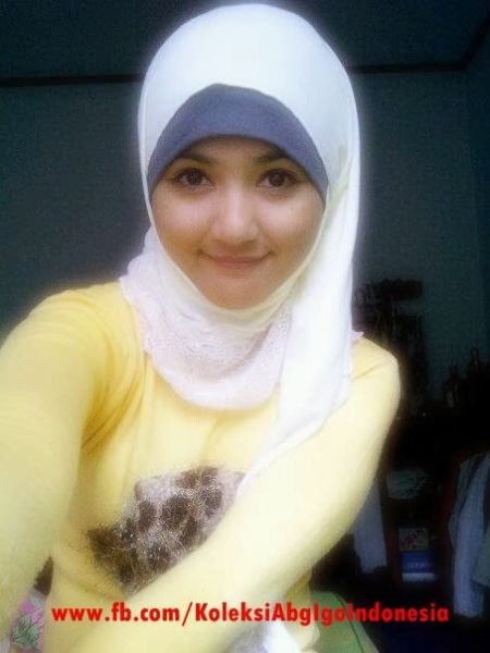ngentot memek abg