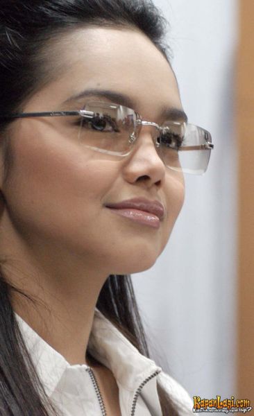 koleksi gambar siti nurhaliza