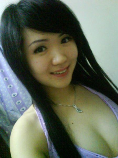 bokong semok montok bahenol