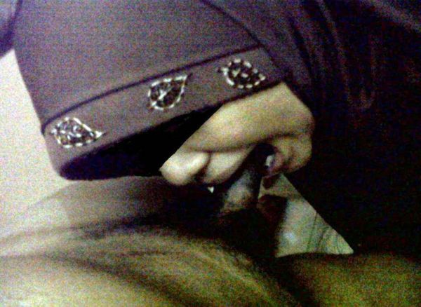 cewek jilbab ngentot
