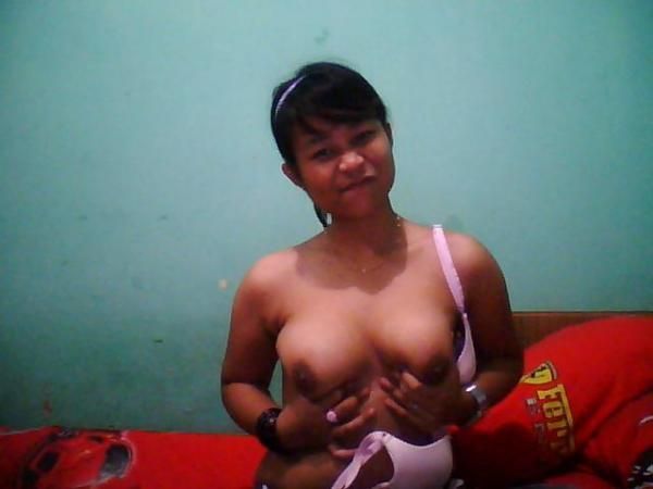 bugil indonesia mahasiswi