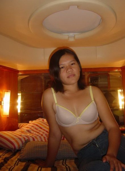 cewek pemuas nafsu