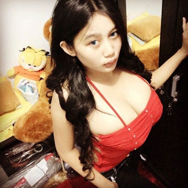 telanjang bugil