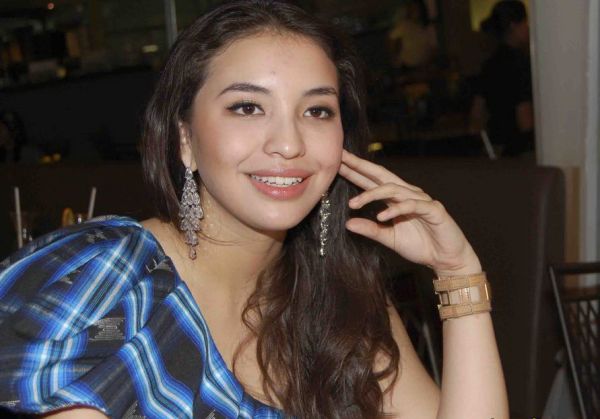 ratu felisha bugil