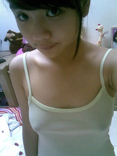 gadis belia bugil