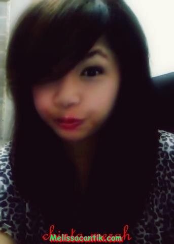 gadis mandi