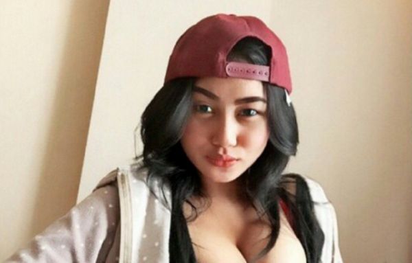 pamela safitri vs dewi persik