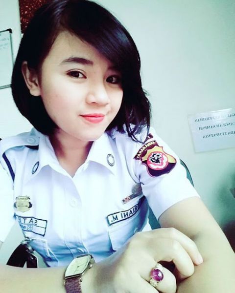 cantik bugil