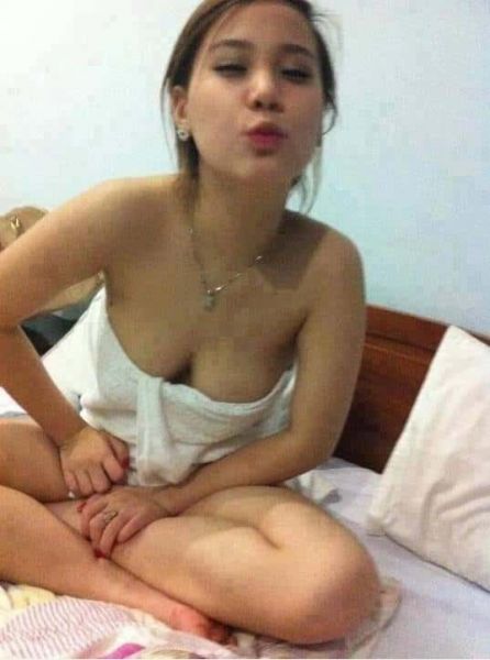 cewek cantik bugil